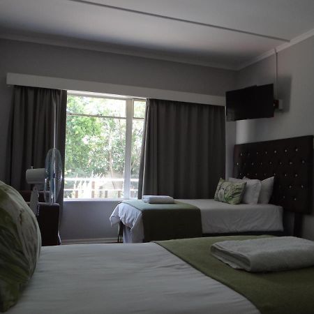 Credo Guest House Bloemfontein Exterior photo